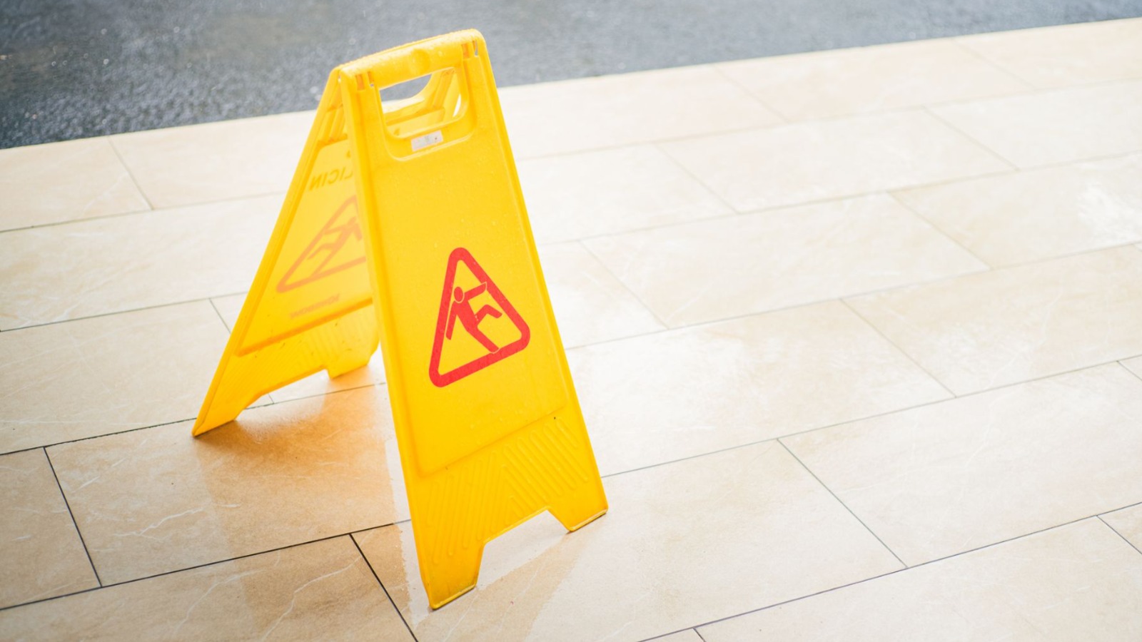 Accident Prevention - Safety Signs and Tags - OSHA